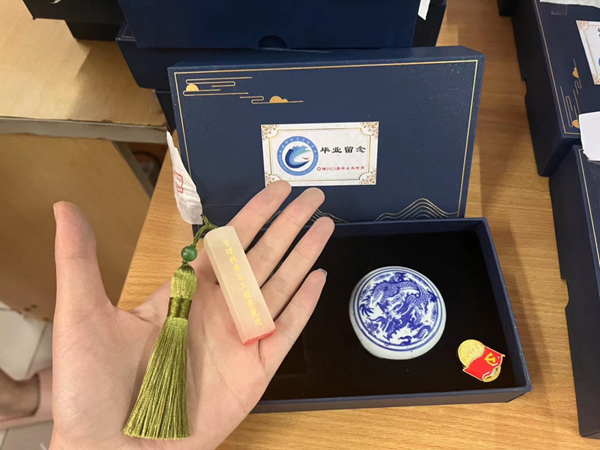 必赢242net官网‖管理学院‖暖心服务，助力2023届毕业生走好大学生涯的最后一公里