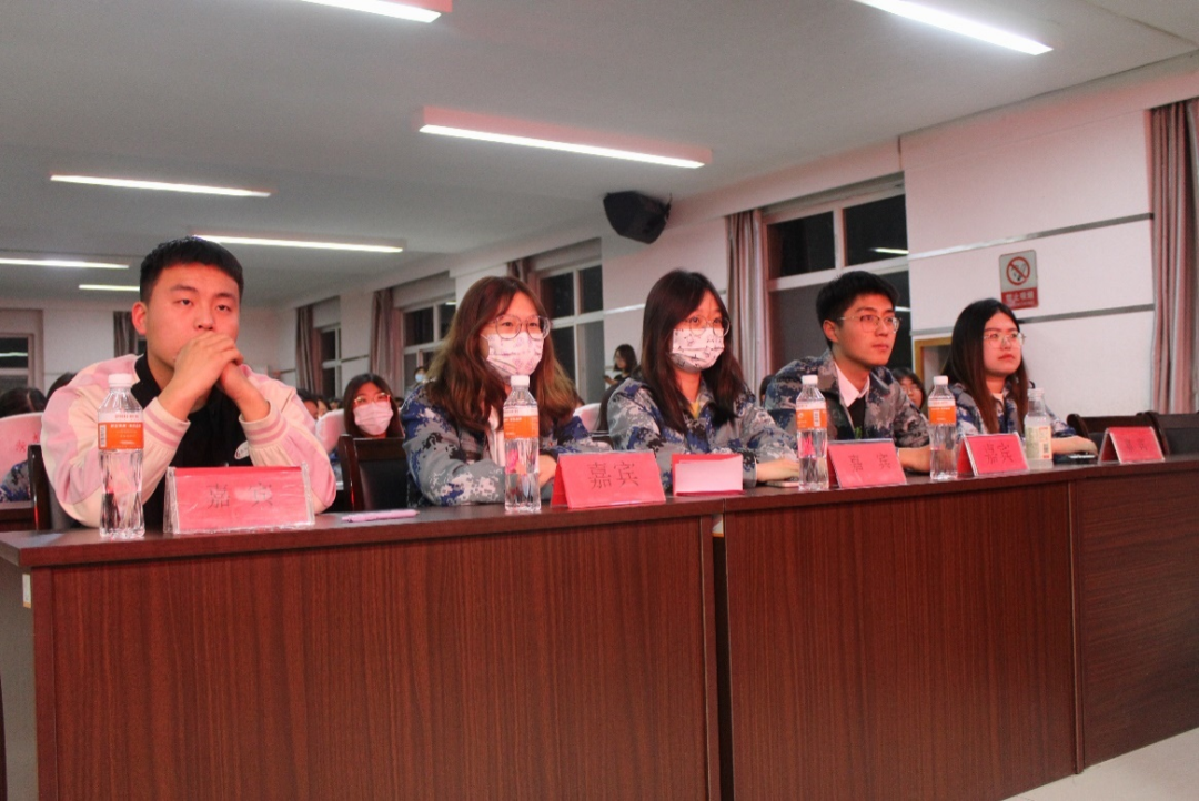 必赢242net官网|管理学院|追寻红色记忆 汲取奋进力量