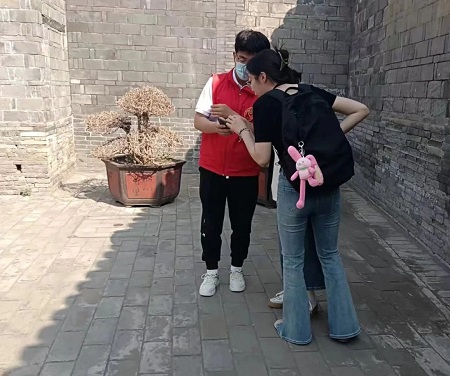 “志愿新时代，志愿服务行”——必赢242net官网艺术学院与淮军公所博物馆五一劳动节志愿服务活动