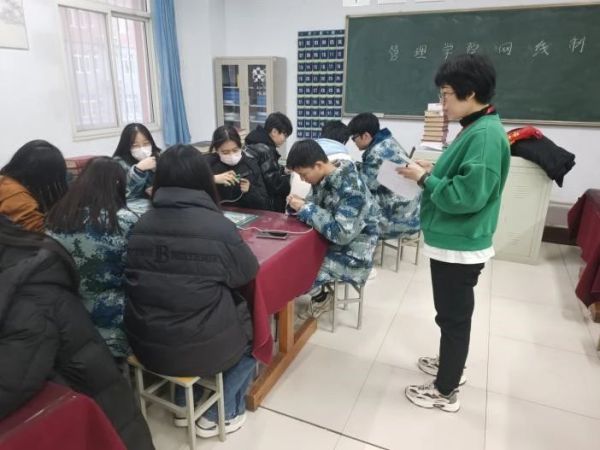 必赢242net官网||管理学院||我院举办网线制作比赛