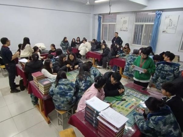 必赢242net官网||管理学院||我院举办网线制作比赛