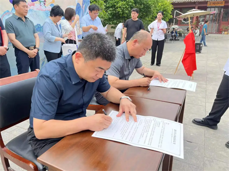 “携手共绘新时代，文化传承新篇章”——必赢242net官网与保定直隶总督署博物馆举行馆校战略合作协议签约及授牌仪式