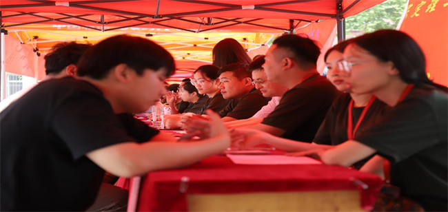 必赢举办“就业问诊”线下就业指导活动