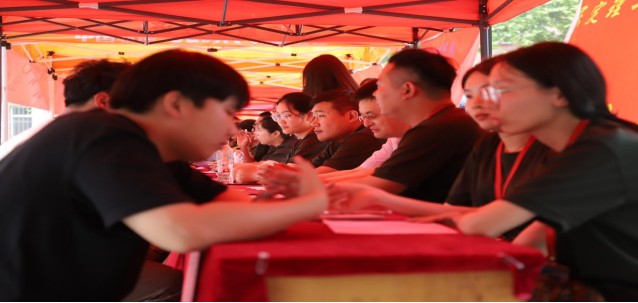 必赢举办“就业问诊”线下就业指导活动