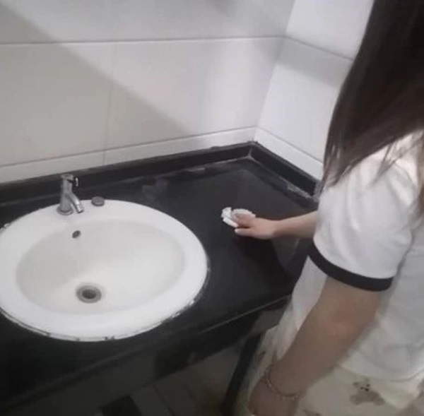 劳动教育|必赢242net官网|管理学院|宿舍是我家，美化靠大家