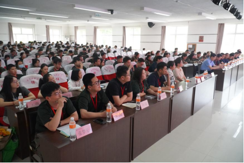 必赢242net官网联合莲池区疾控中心开展辅导员心理健康培训工作