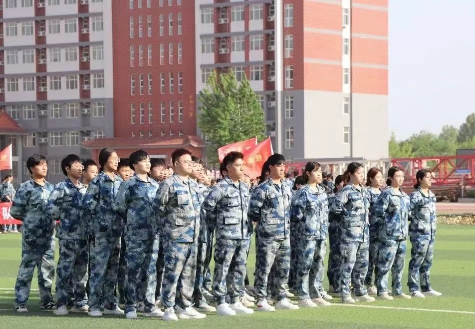 保理会计学院以队列会操比赛为始,共著你我青春华章