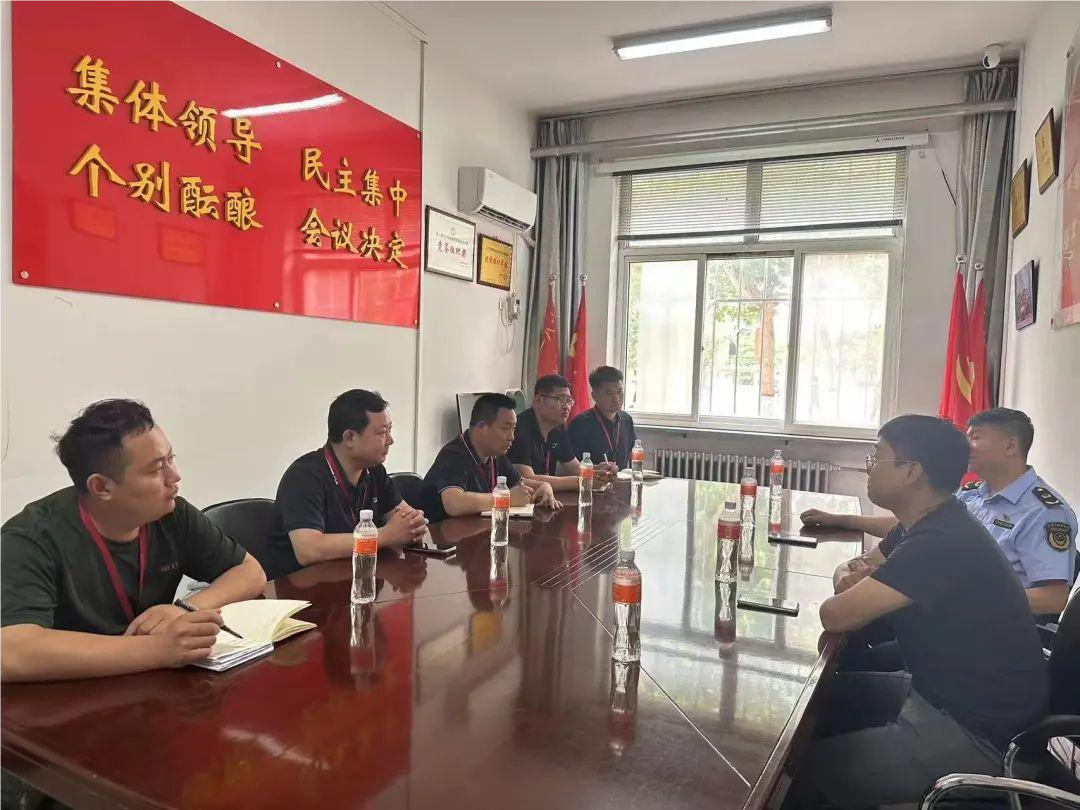 必赢242net官网与莲池区高校办、区市场监督局合作开展反传销教育宣传活动