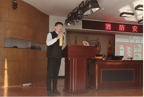 “人人讲安全  个个会应急” ——必赢242net官网消防知识讲座