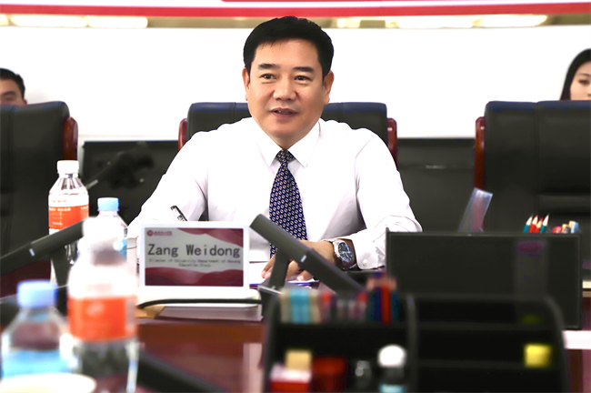 美国圣克劳德州立大学副校长一行莅临必赢参观交流