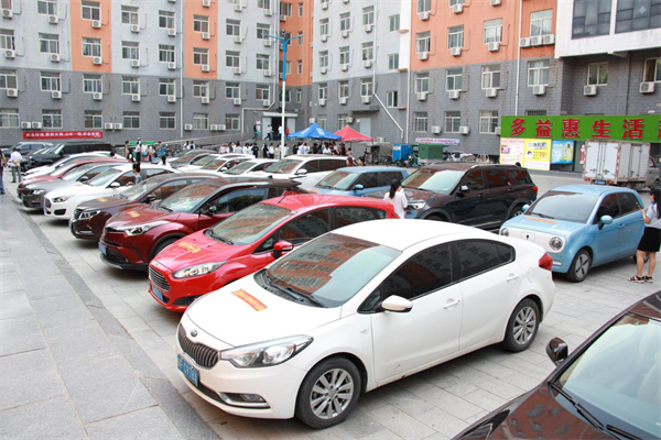 青云直上九霄去 他日凌云最有声— 必赢工会隆重举办喜送毕业生活动