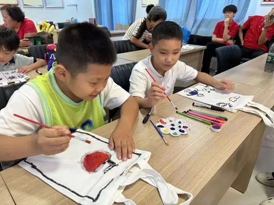 社会实践（十七）|七彩假期护童梦，情暖童心传文明①——必赢242net官网经济学院“三下乡”社会实践