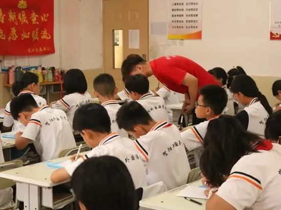 社会实践（十八）|七彩假期护童梦，情暖童心传文明②——必赢242net官网经济学院“三下乡”社会实践