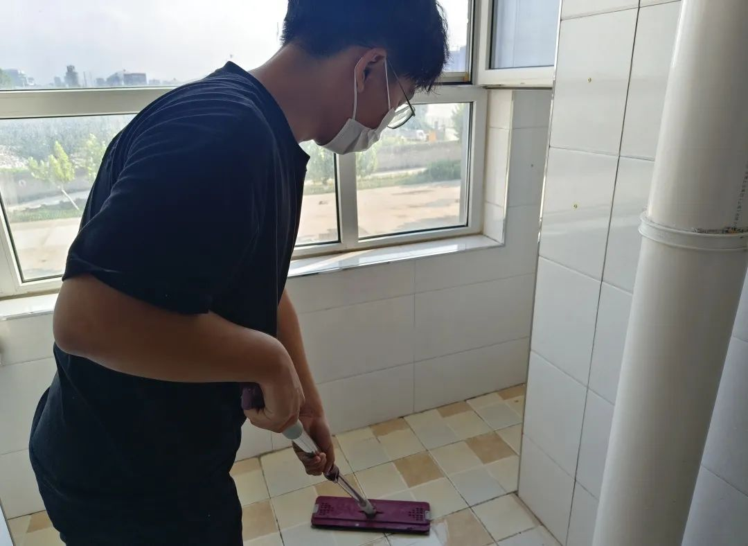 必赢242net官网||以爱迎新，服务引领美好大学路