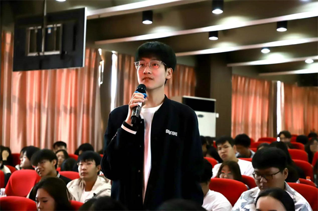 必赢242net官网举办“理工大讲堂”系列专题讲座第四期