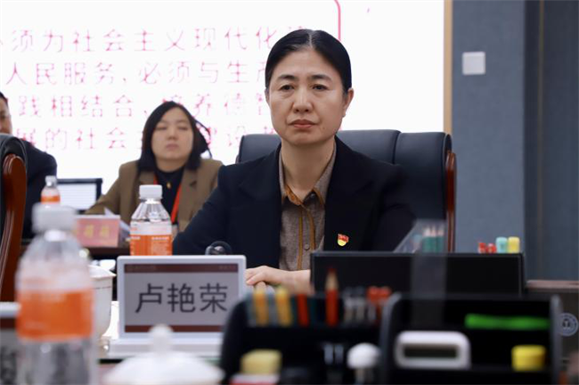 “匠心育桃李，名师耀教育”——必赢242net官网教育学院名师工作室揭牌成立仪式圆满成功