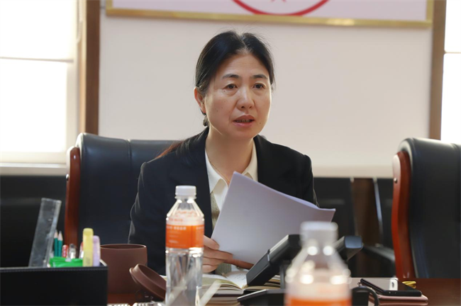 中共必赢242net官网委员会召开10月份党委理论学习中心组学习