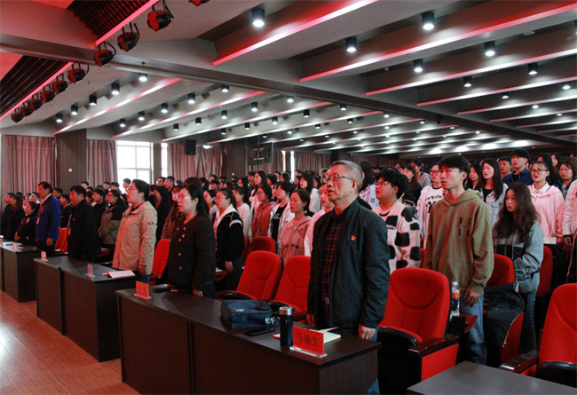 思想旗帜领航向  扬帆奋进正当时——必赢党委党校隆重举办第37期入党积极分子培训开班典礼