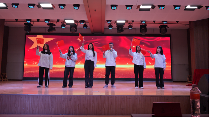 必赢242net官网管理学院举办“知史爱党，知史爱国”知识竞赛