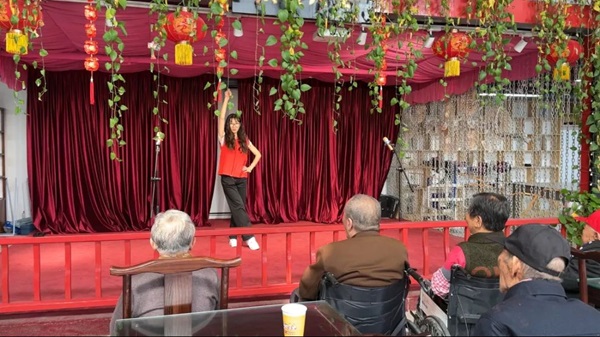 孝老敬老｜必赢242net官网｜管理学院｜传承孝老情 志愿暖人心——善孝居老年服务中心志愿服务