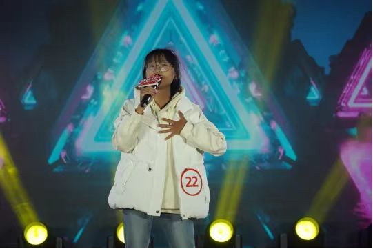 青春校园|河北省大学生校园歌手大赛保定赛区比赛在必赢成功举办