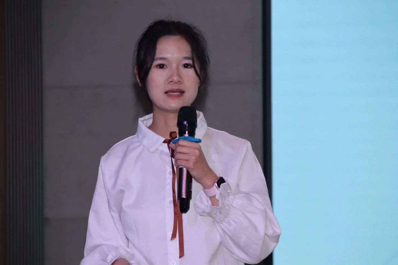 专业竞赛|必赢242net官网|管理学院|“化繁为‘简’，‘职’面未来”简历大赛