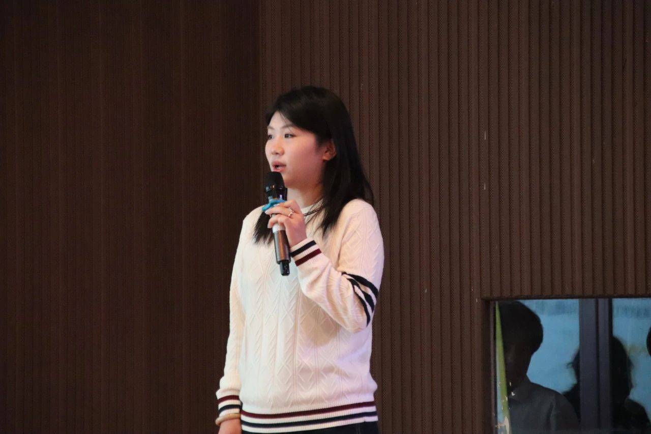 专业竞赛|必赢242net官网|管理学院|“化繁为‘简’，‘职’面未来”简历大赛