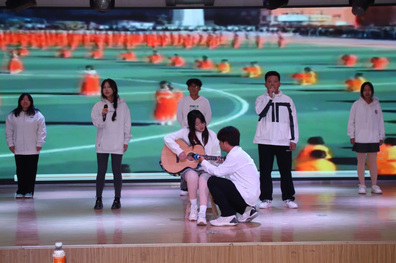 专业竞赛|必赢242net官网|管理学院|“化繁为‘简’，‘职’面未来”简历大赛