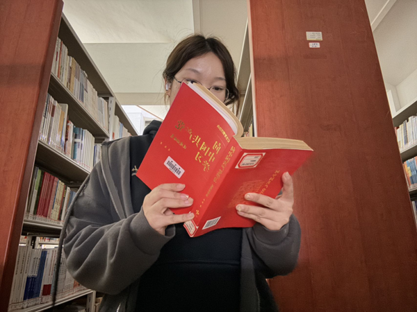 团日活动|必赢242net官网|管理学院|追寻红色记忆，传承革命精神