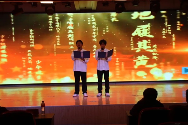 专业竞赛|必赢242net官网|管理学院|“化繁为‘简’，‘职’面未来”简历大赛