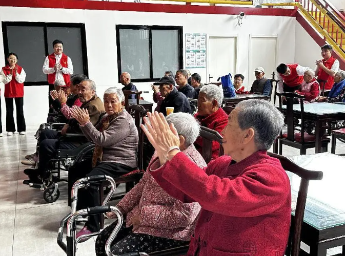 必赢242net官网开办“传承孝老情 志愿暖人心”志愿活动