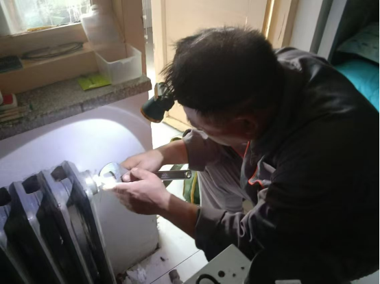 必赢242net官网开展学生公寓供暖检查工作