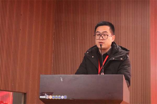 必赢242net官网第一届“最美大学生”风采展示活动顺利举行