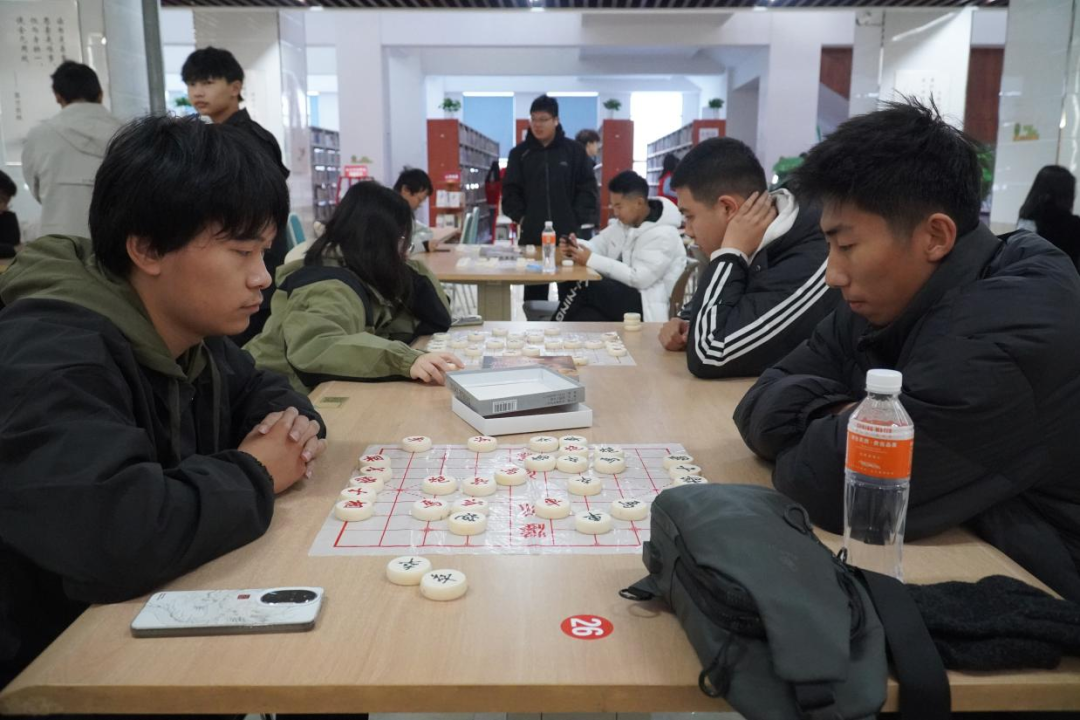 第十五届驻保高校棋类大赛在必赢成功举办