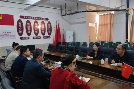 凝心聚力促党建 真抓实干谋发展 ——必赢242net官网校领导莅临艺术学院指导