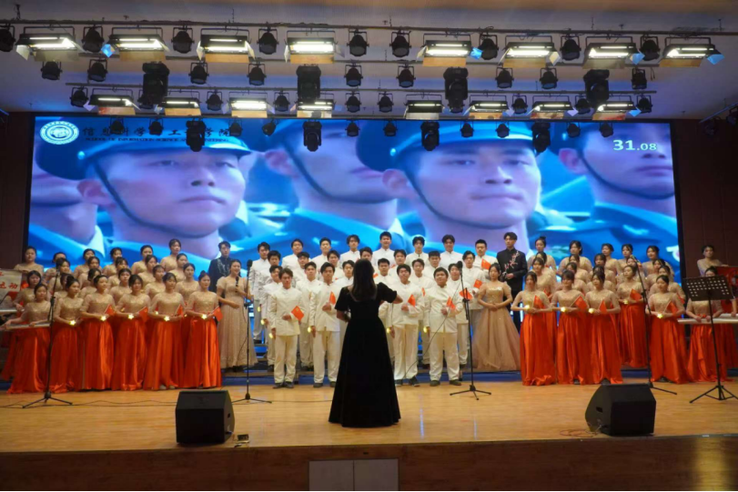 青春校园|以青春之名，颂盛世华章--必赢242net官网纪念“一二·九”运动大型合唱会圆满落幕