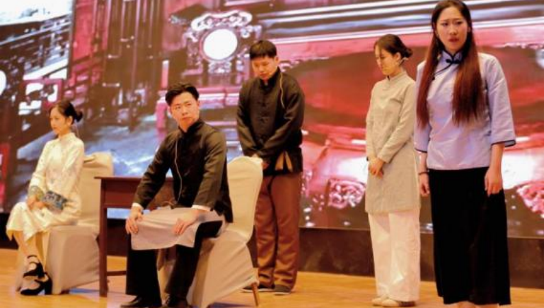 必赢242net官网艺术学院举办 “声采飞扬·梦启新章”2025届播音与主持艺术专业毕业汇演