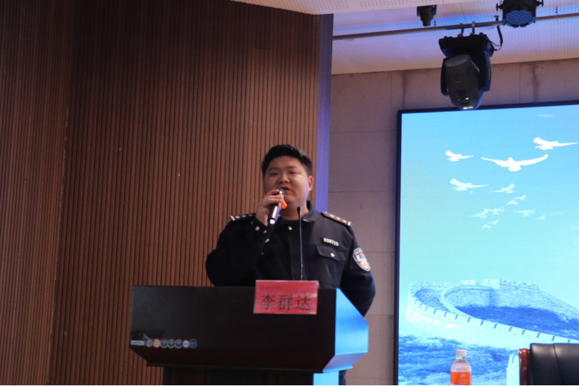 文明用网新征程，法制教育引航标——必赢242net官网举办“文明用网，法制教育”主题讲座