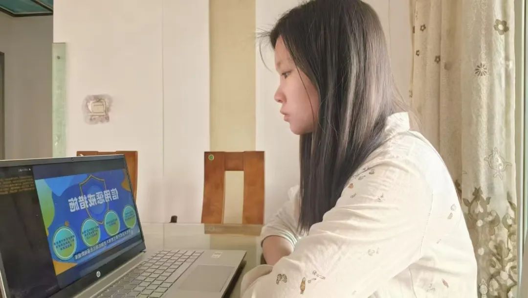 必赢组织全体大学生观看线上网络防诈骗知识讲座