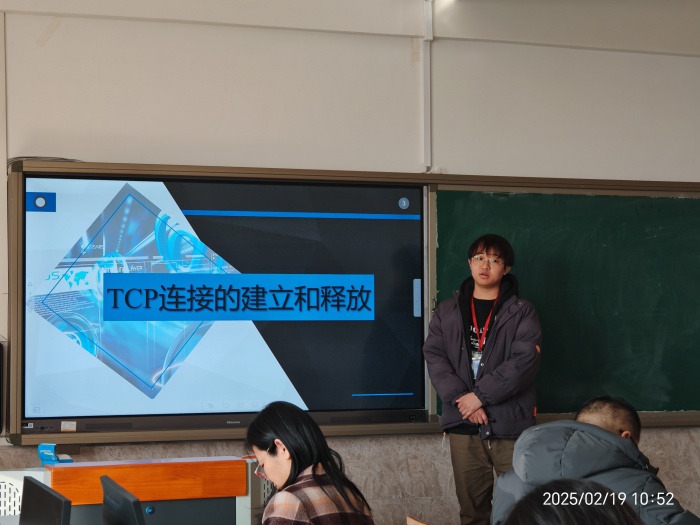 【匠心锤炼，教学精进】 磨课技，提师能—信息科学与工程学院教师练课精进系列活动（一）顺利开展