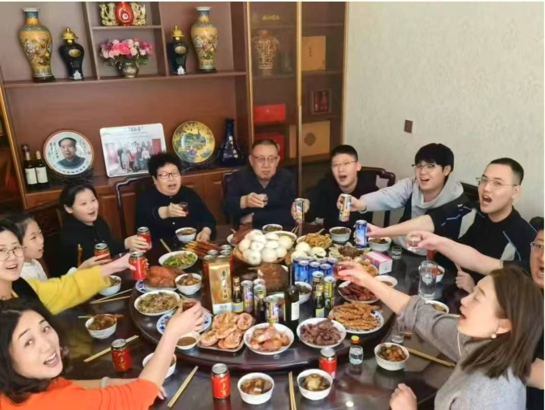 保理特色寒假作业（第一期）| 全家福大片，温暖来袭~