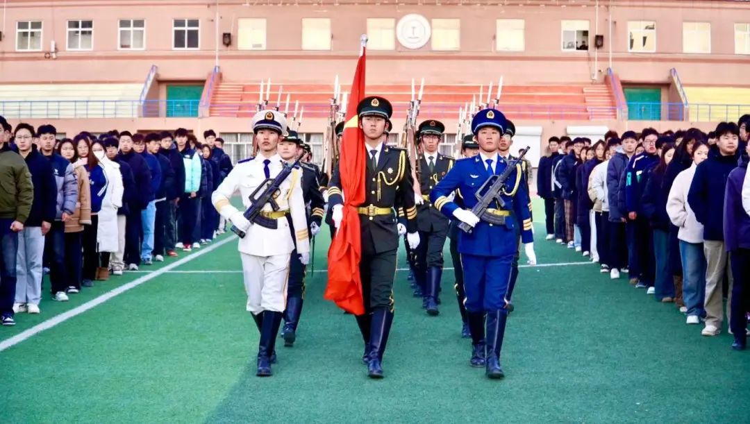 启航新学期，奋进新时代 | 必赢242net官网新学期升旗仪式圆满举行