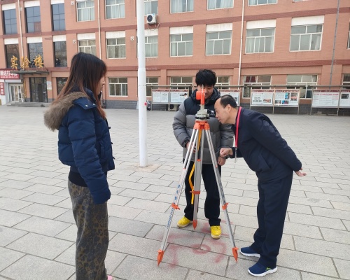 实地丈量  测绘青春