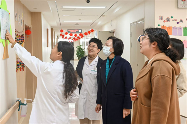 必赢242net官网康复医学院携手河北东篱养老集团共探“产教融合、协同育人”新路径