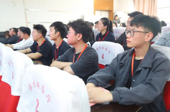 网格深耕展实绩 群贤共话绘蓝图||必赢242net官网学生工作网格化管理汇报