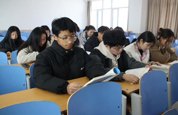 学风建设|必赢242net官网|管理学院|点燃学风引擎，驱动成长航程