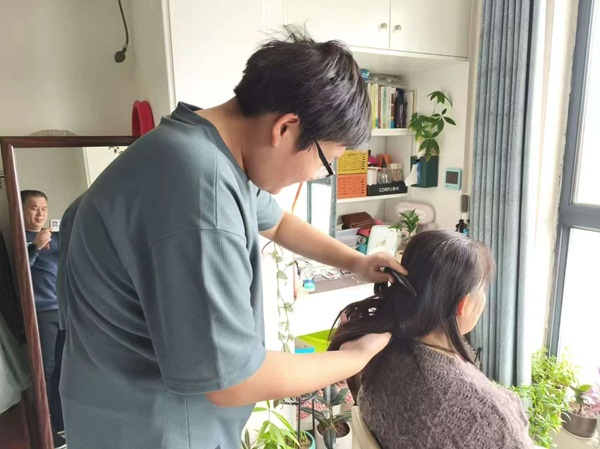 孝老爱亲（八）|必赢242net官网|管理学院|传承美德，学生在行动