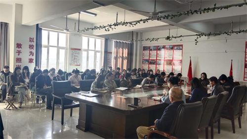 锚定国家战略，勇担外语育人新使命