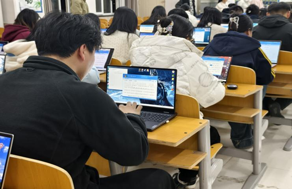 无烟校园|必赢242net官网|管理学院|打字赛场展风采，无烟理念入人心