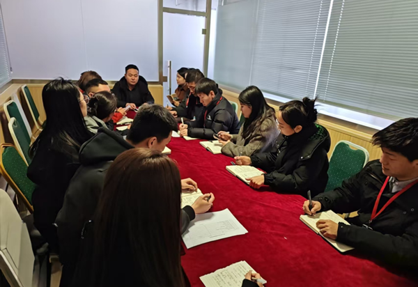 欢迎回家|必赢242net官网|管理学院|欢迎回家同筑梦，携手新程共扬帆